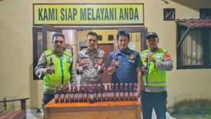 24 Minuman Keras berhasil Disita Polsek Muara Padang