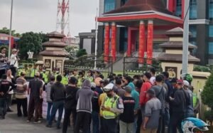 Kembali Gelar aksi Damai di Mapolda Sumsel, SIRA Pertanyakan Tindaklanjut Laporannya