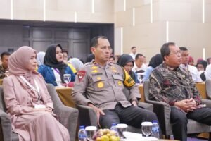 Sambut Bhayangkara Polri ke 78, Puluhan Mahasiswa dan Mahasiswi Fakultas Hukum Wilayah Barat Ikuti Lomba Debat Hukum