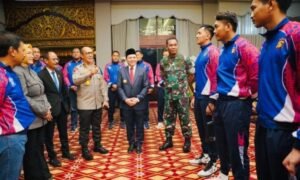 Siap Berlaga di Kejurnas Piala Kapolri, Tim Voli Putra dan Putri Sumsel Dilepas PJ Gubernur