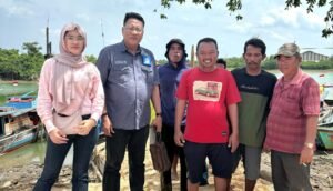 Ketua DPD HNSI Provinsi Sumsel Ponco Darmono Kunjungi Dermaga Nelayan Desa Gasing