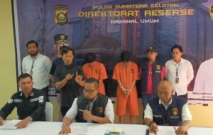 Ditreskrimum Polda Sumsel Amankan Pelaku DK Pembobol Indomaret dan Alfamart dan S Penadah Barang Curian