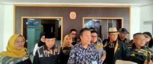 Adanya Gugatan Hutang Terhadap H Herman Deru Yang Tidak Dilaporkan, Pekat IB Sumsel, Pertanyakan ke KPU Sumsel