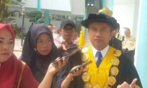 Unsri Memiliki 124 Orang Guru Besar Aktif, Usai Dikukukannya 6 Orang Guru Besar Oleh Prof Dr Taufiq Marwa SE MSi,