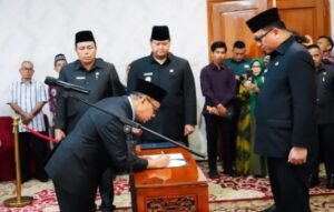 PJ, Bupati Lantik Direktur PDAM Tirta Betua Kabupaten Banyuasin