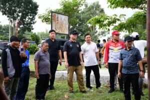 Pj Bupati Banyuasin Muhammad Farid Pimpin Langsung Bersih-Bersih Di Pusat Keramaian Kota Pangkalan Balai