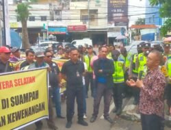 Terkait Aksi Demo Kepala SMKN 3 dan SMAN 5 Baturaja OKU, Massa Garda Prabowo Laporkan ke Inspektorat Sumsel