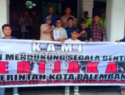 Puluhan Massa KAMI Dukung Pemkot Palembang Tindak Tegas Terhadap ASN Yang Tidak Bersinergi Dengan Programnya