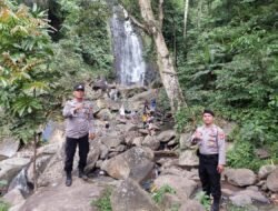 H+ 3 Idul Fitri 2025, Jajaran Polres Lampung Utara Menggelar Patroli di Seputaran Objek Wisata