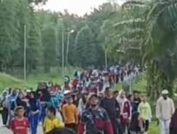 Ribuan Masyarakat  Mengikuti Jalan Santai HUT Ke 12 Kabupaten PALI