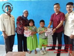 Pemdes Lubuk Saung Bagikan (MBG) Pada Anak-anak Paud 