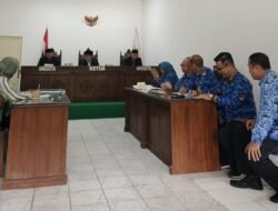 Sengketa Informasi Publik, Antara Lidya Cempaka Lawan SMKN 1 Dan SMAN 1 Lahat Dinyatakan Berlanjut