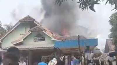 Si Jago Merah Mengamuk, Satu Unit Rumah di Desa Raja Terbakar