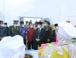 Bupati Lampung Utara Tinjau Dapur Umum SPPG di Desa Bumi Raya