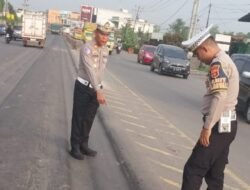 Satlantas Polres Banyuasin dan PUPR Turun Tangan, Cegah Laka Lantas, Survey Jalan Bergelombang Jalintim Talang Kelapa: