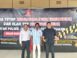 Datangi Polres Banyuasin Ermil Samatri Dan Kuasa Hukum Harapkan Keadilan.