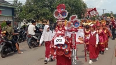 Pemerintah Desa Pengabuan Gelar Kegiatan Karnaval,Dalam Rangka Meriahkan HUT RI Ke – 80