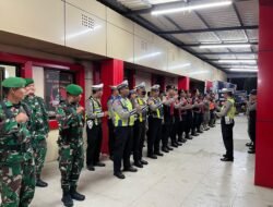 polres banyuasin melaksanakan patroli gabungan Jaga Kondusivitas di Pusat Pemerintahan Banyuasin