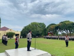 Polres Banyuasin melaksanakan apel pagi dipimpin Wakapolres Banyuasin di lapangan apel mapolres Banyuasin