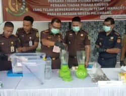 Barang Bukti dari 408 Perkara Tipidum dan Tipidsus Yang Sudah Inkracht Dimusnahkan Kejari Palembang