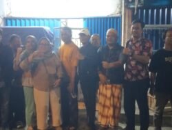 Harapan PKL Kawasan Pasar 16 Ilir Terkabulkan, Tenda Lapaknya Sudah Dipasang