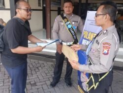 KB Samsat Kenjeran Surabaya Utara ,sapa Wajib Pajak dalam rangka optimalisasi Layanan surat kendaraan