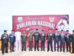 Peringatan Hari Pahlawan Nasional Tahun 2025, Kodim 1004 Kotabaru Hadiri Upacara Bendera dan Ziarah Nasional serta Tabur Bunga ke Laut