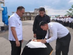 Wakil Bupati Kotabaru Resmi Menyerahkan SK Kepada 2.409 PPPK Paruh Waktu