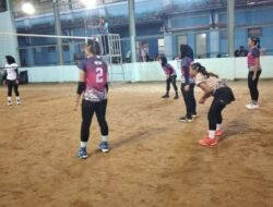 Delapan Tim Putra / Putri Bola Voli Bupati Cup Kotabaru Hebat Memasuki ke Semifinal