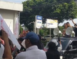 Geruduk Kejati Sumsel, Massa KMP, Gelar AksiTerkait Dugaan Penguasaan Lahan Plasma 93 Ha Dan Korupsi ADD  Tanjung Lago Tahun 2025