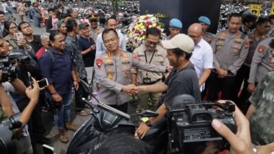 Bazar Ranmor Polrestabes Surabaya Bikin Senyum Sumringah Korban Curanmor