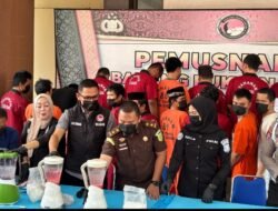 Ditresnarkoba Polda Sumsel Musnahkan 4,1 Kg Sabu, Barang Bukti 18 Kasus