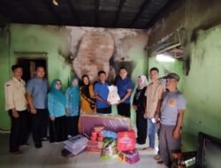 Bupati PALI dan Wakil Bupati Salurkan Bantuan Korban Bencana Kebakaran Rumah di Desa Suka Damai