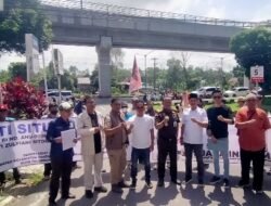 Ramadhan Ke-27, SIRA Dan PST Geruduk Kejati Sumsel Desak Tetapkan Direktur PT Dana Dipa Sebagai Tersangka Dan Periksa Bupati Muara Enim
