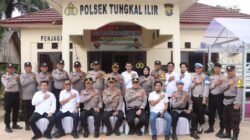 Kapolres Banyuasin AKBP Risnan Aldino Kunjungi Polsek Tungkal Ilir, Salurkan Bantuan Sosial hingga Tebar Benih Ikan