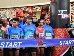 Semangat Kartini Menggema di Palembang, Danrem 044/Gapo Ikut Lari Wastra Budaya