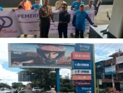 Massa PST Desak Pemkot Palembang Tertibkan Papan Reklame Yang Berdiri Diatas Trotoar