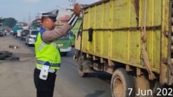 Siaga Akhir Pekan, Sat Lantas Polres Banyuasin Intensifkan “Strong Poin” Antisipasi Kendaraan macet dan Lakalantas