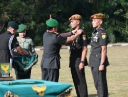 Danrem 044/Gapo Hadiri Tradisi dan Serah Terima Jabatan Danyonarmed 15/Cailendra