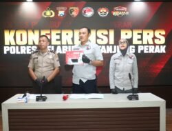 Polres Pelabuhan Tanjung Perak Bongkar Jaringan Sabu, Kurir Gunakan Aplikasi Zangi Terima Perintah Bandar.