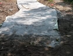 Pembangunan Jalan Cor Beton Desa Curup Diduga dikerjakan Asal Jadi