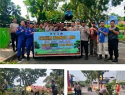 Peduli Lingkungan, Polda Sumsel Bersama Masyarakat Bersihkan Rumah Ibadah dan Fasilitas Umum