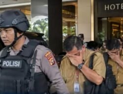 Tipikor Polda Sumsel Amankan  28 Kepala Sekolah Banyuasin Saat Bimtek di Palembang 