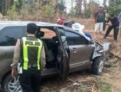Toyota Avanza Masuk Rawa di Kotabumi, Polisi Temukan Tas Berisi Timbangan Digital dan Barang Diduga Narkotika