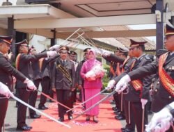 Polres Lampung Utara Gelar Tradisi Pelepasan Personel Purnabakti Tahun 2026