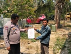 Cegah Karhutla di Musim Kemarau, Bhabinkamtibmas Polsek Betung Edukasi Warga Taja Raya 